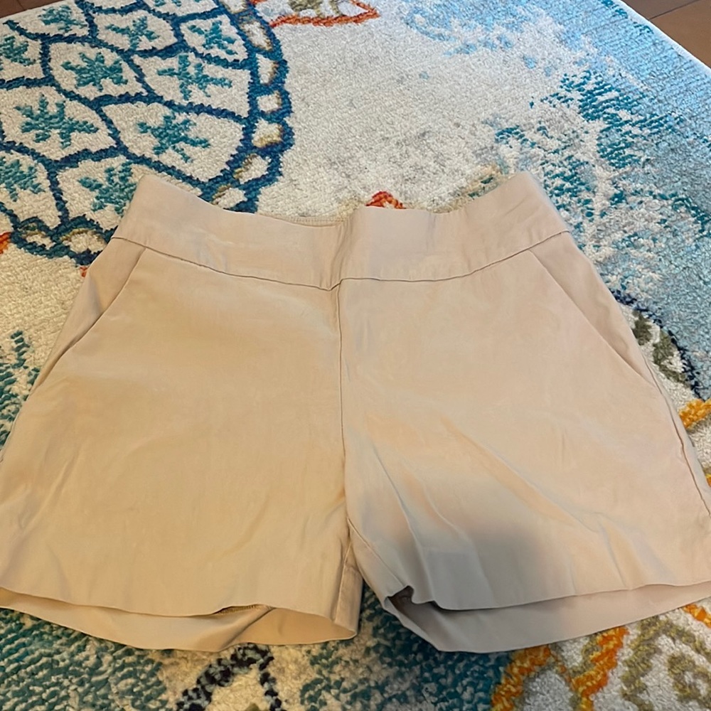Womens pull up khaki shorts